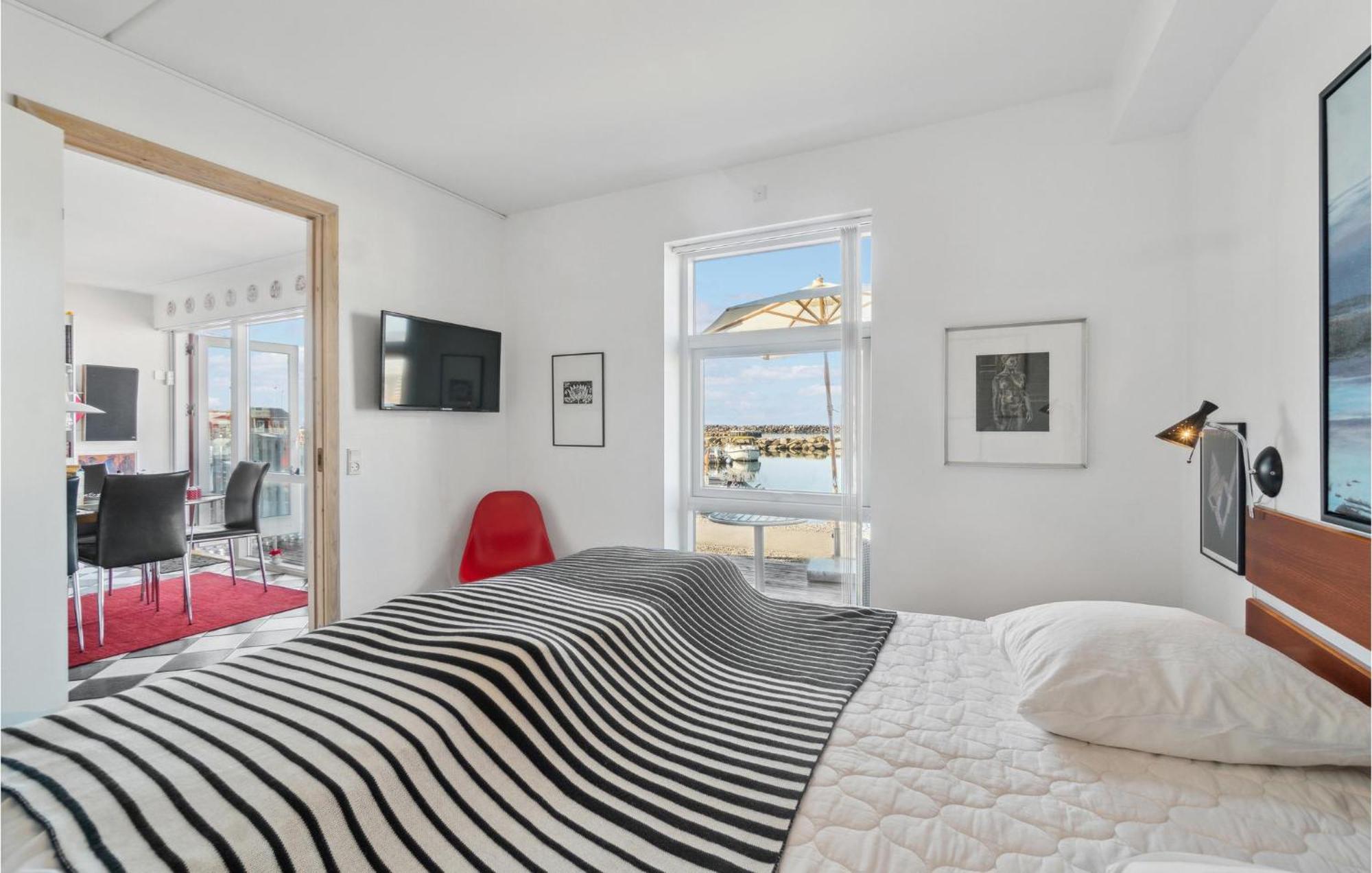 Amazing Home In Hasle With Wifi Eksteriør bilde